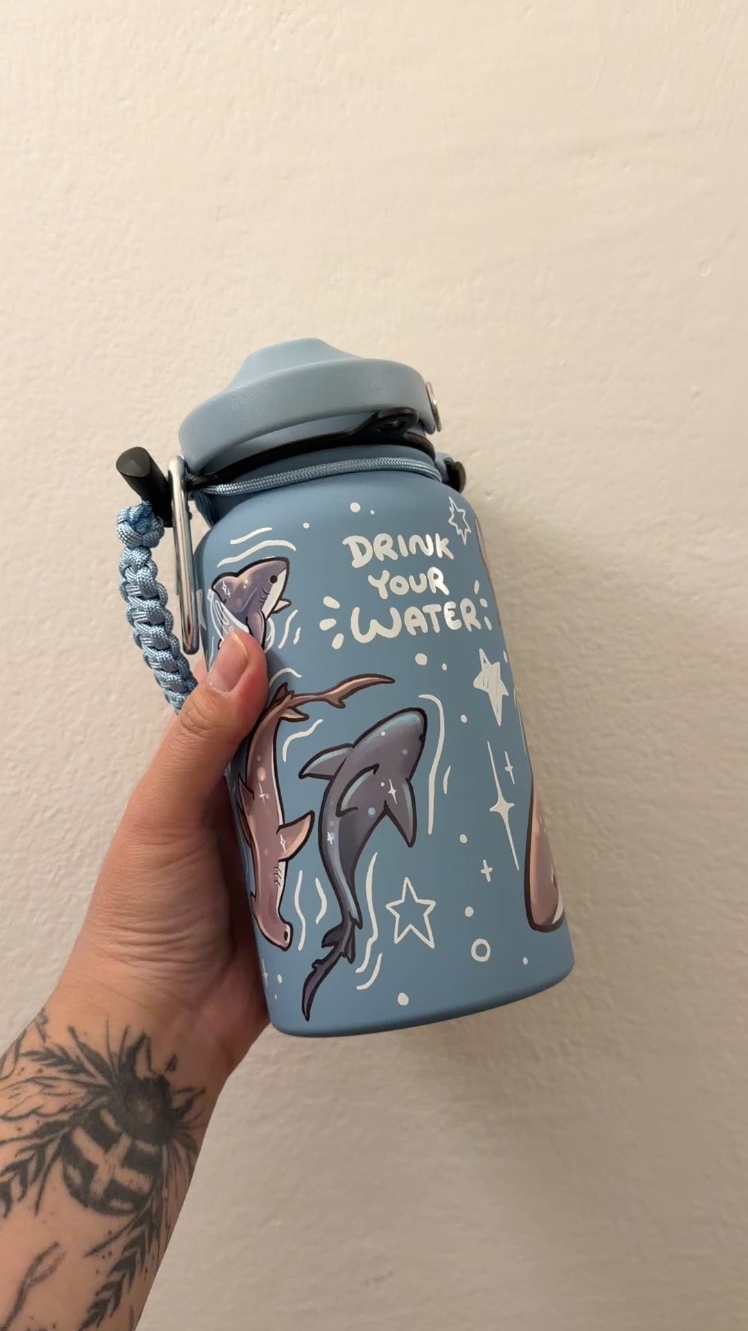 [PRE-ORDER] Sharkie - Insulated water bottle